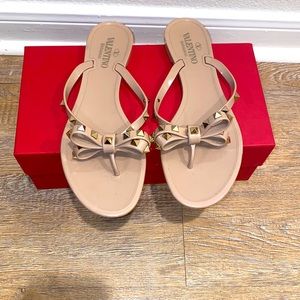 Valentino Sandals Nude - Size 40